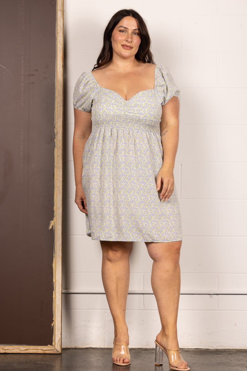 Wholesale Ivory Floral Sweetheart Plus Size Midi Dress-Plus Size