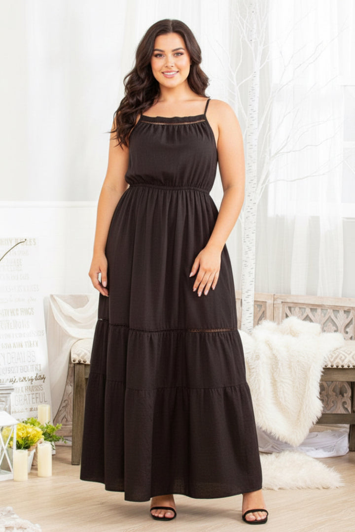 PLUS SIZE SQUARE NECK SOLID MAXI DRESS.