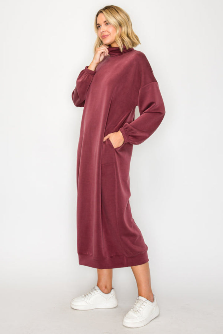 EFFORTLESSLY CHIC LOUNGE PLUS SIZE MIDI DRESS