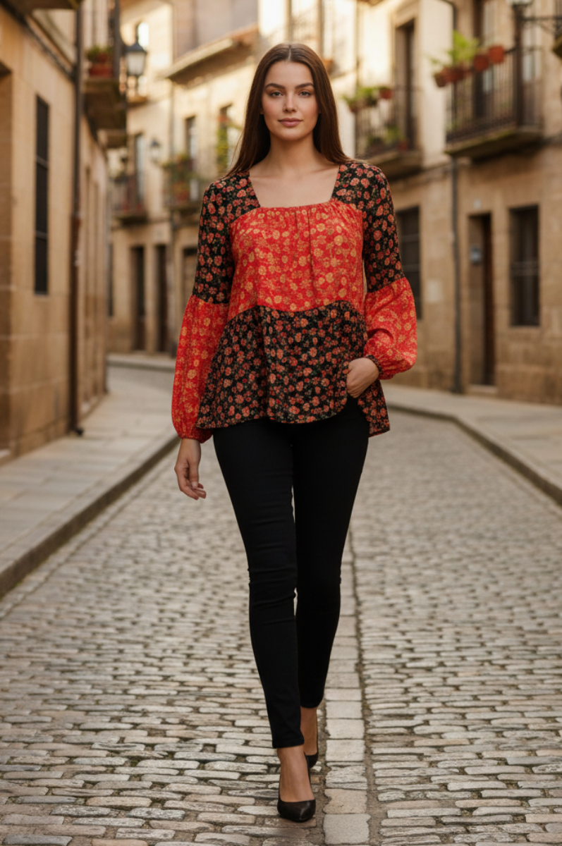 FLORAL CONTRAST PRINT LONG SLEEVE TOP*