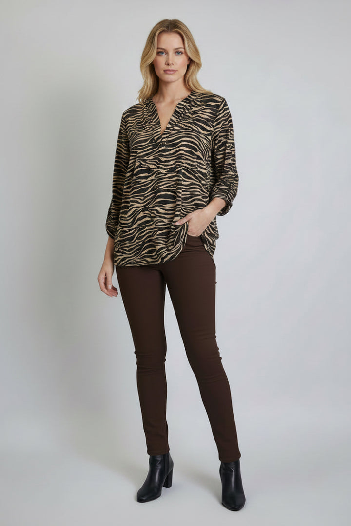 ANIMAL PRINT 3/4 SLEEVE HI-LOW TOP B5707X-B