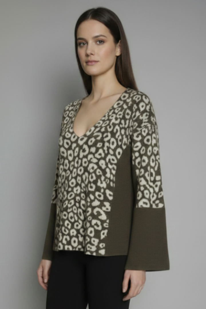 V-NECK LONG SLEEVE KNIT TOP TY12960NPA