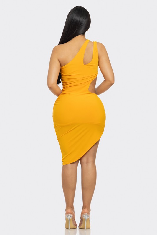 YELLOW SLEEVELESS CROSSOVER CUT-OUT WAIST MINI DRESS D10368D
