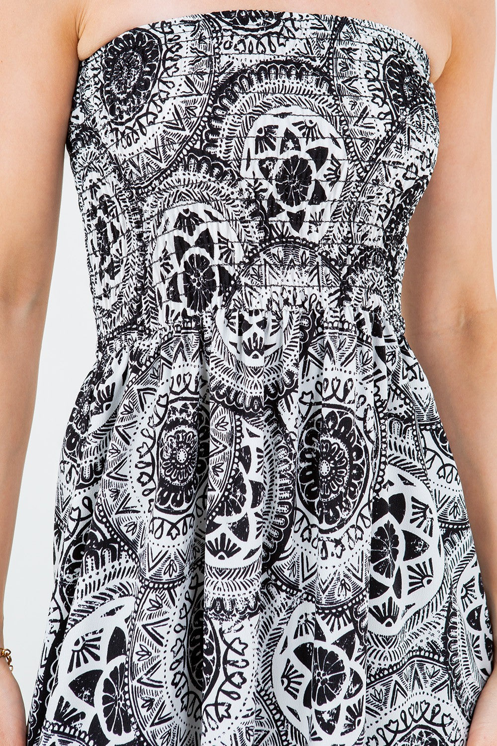 GEOMETRIC PATTERN MAXI DRESS