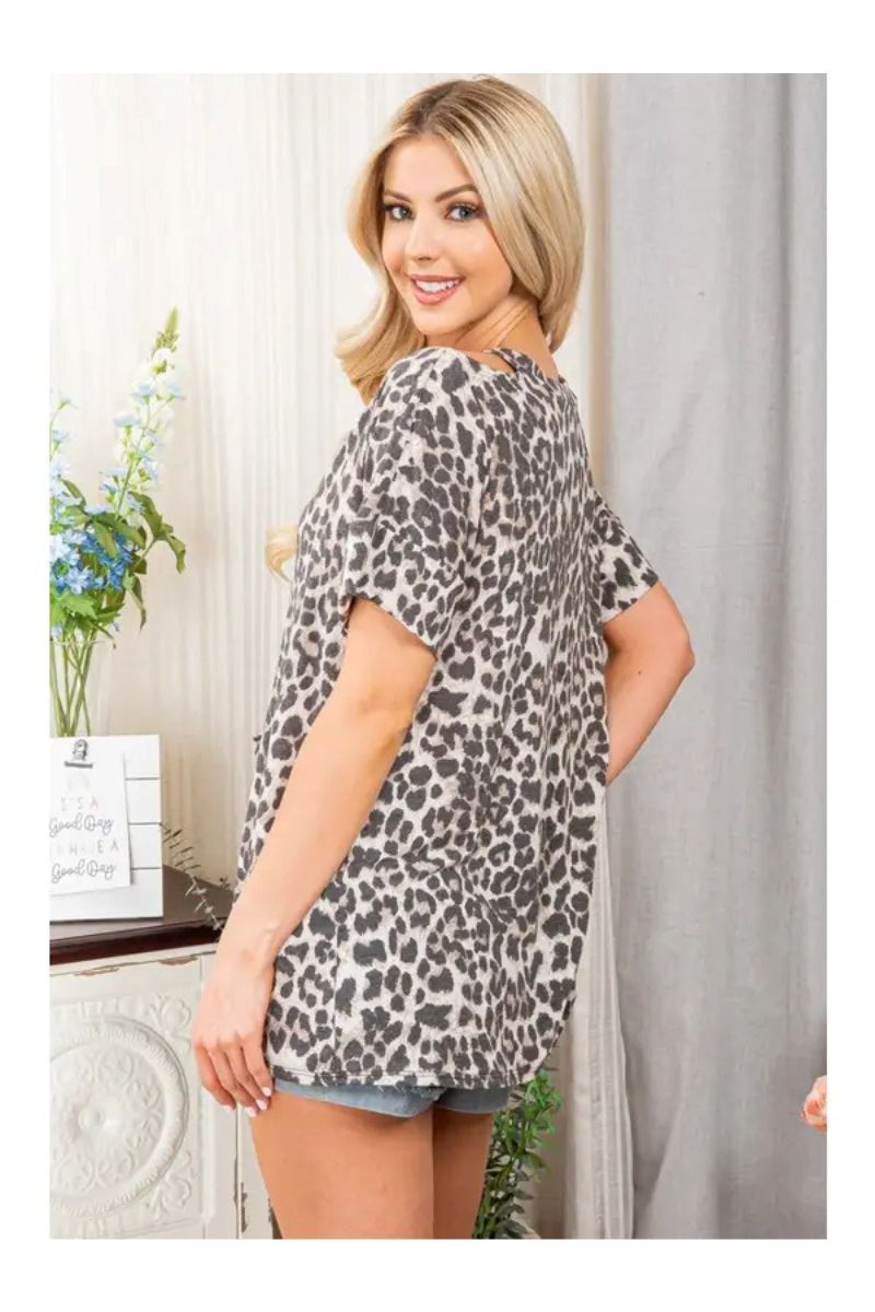 TAUPE ANIMAL PRINT COLD SHOULDER PLUS SIZE TOP HMET6240-15P