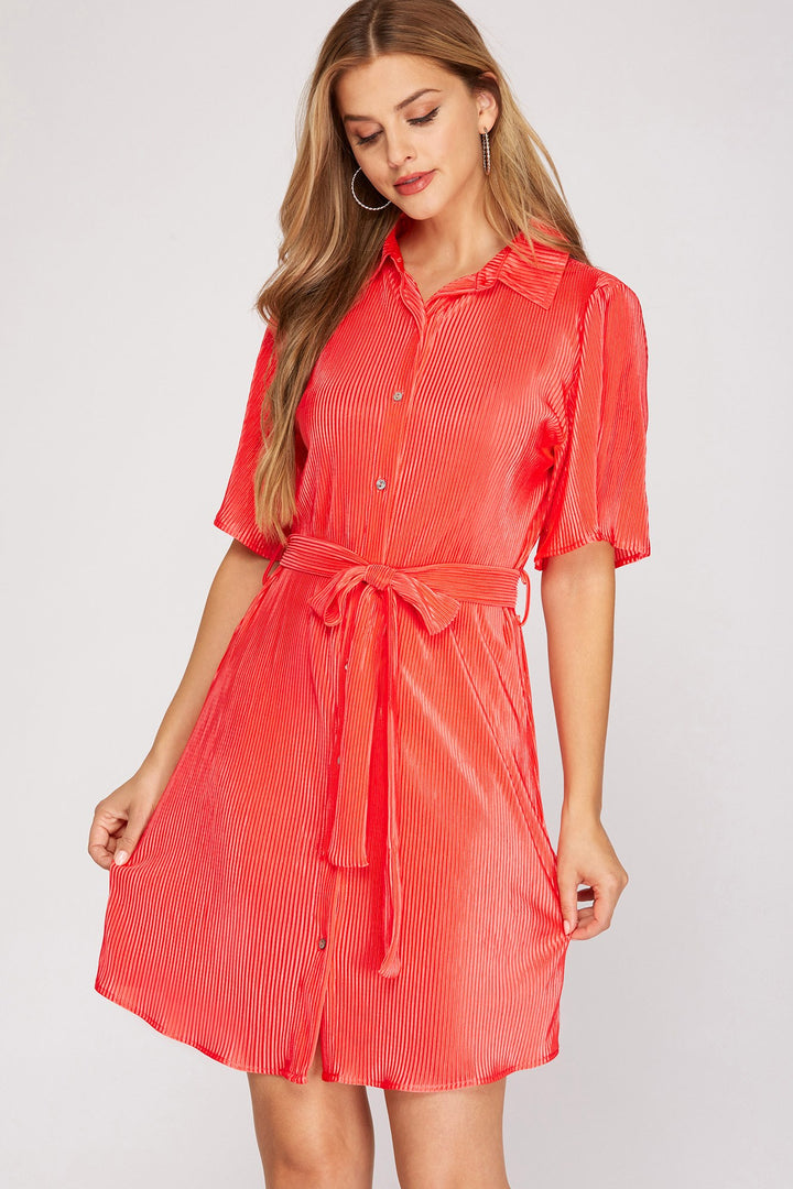 HALF SLEEVE PLISSE WOVEN BUTTON DOWN DRESS WITH WAIST SASH