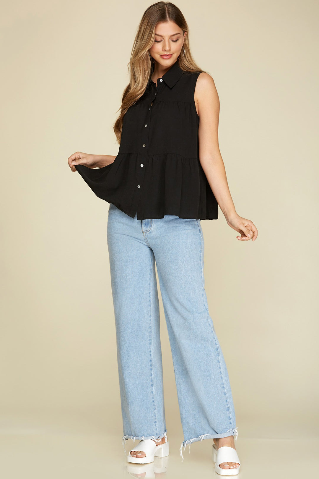 SLEEVELESS WOVEN TIERED BUTTON DOWN SHIRT TOP