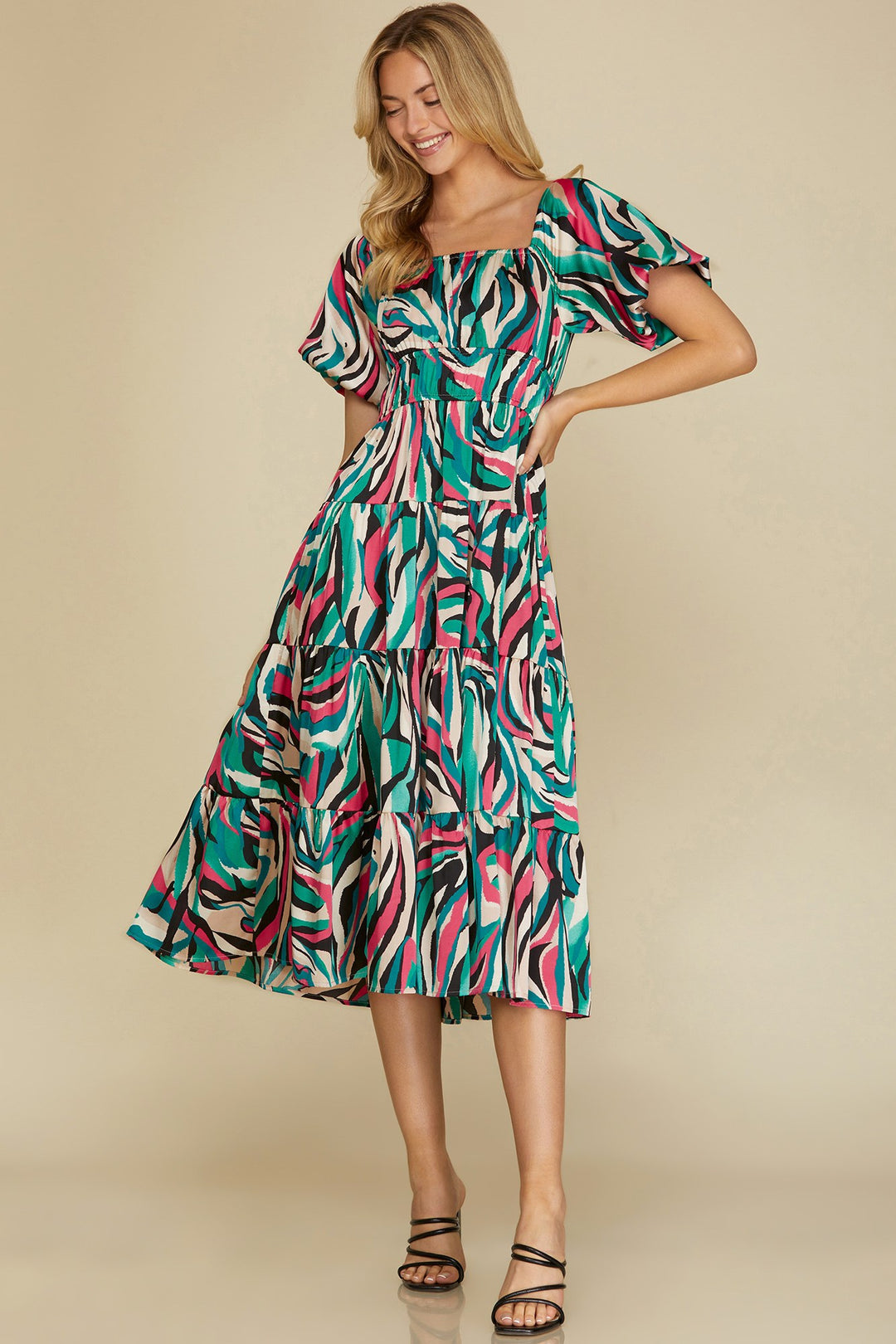 BUBBLE SLEEVE PRINT WOVEN TIERED MIDI DRESS