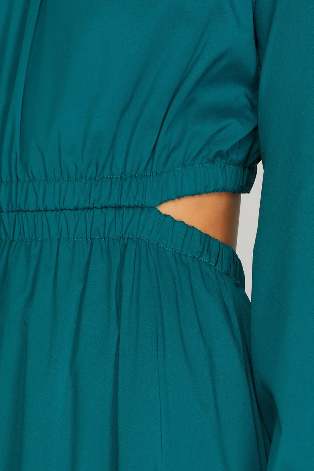 LONG SLEEVE WOVEN TIERED MAXI DRESS  SKSY4836