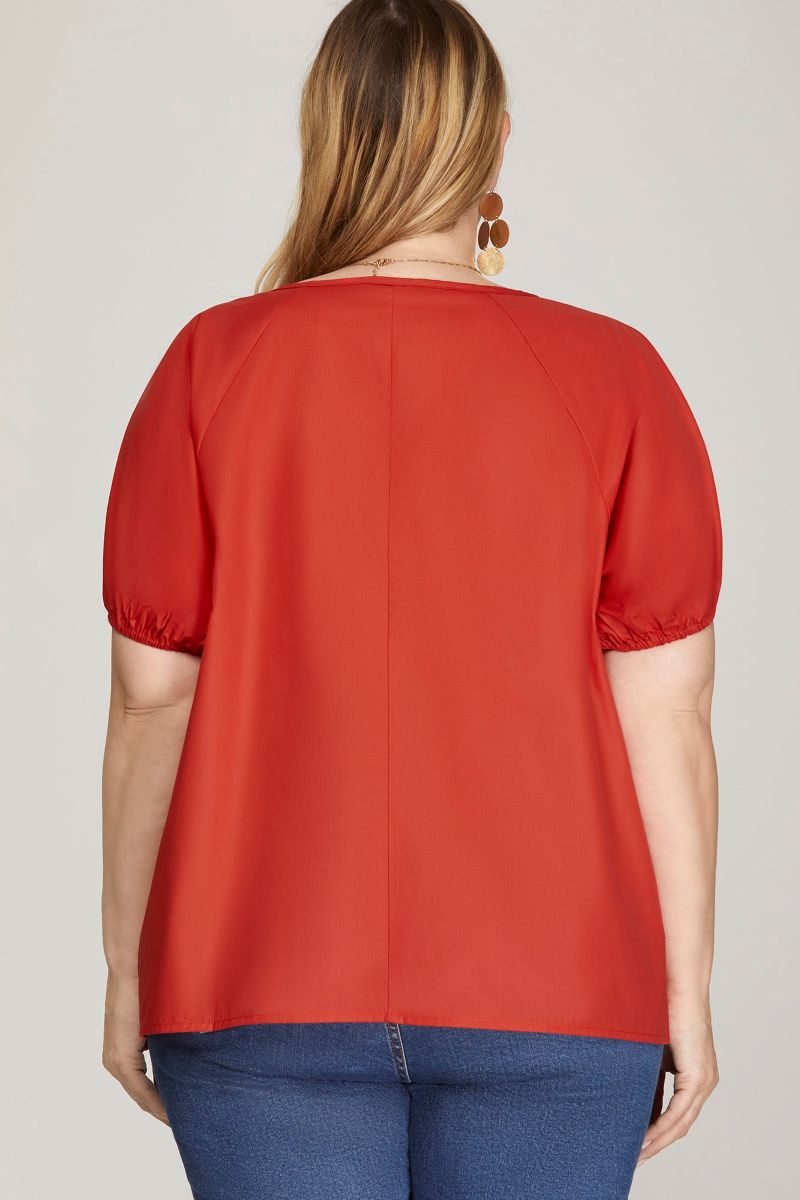 RED TEXTURED PLEATED V-NECK POPLIN PLUS SIZE TOP