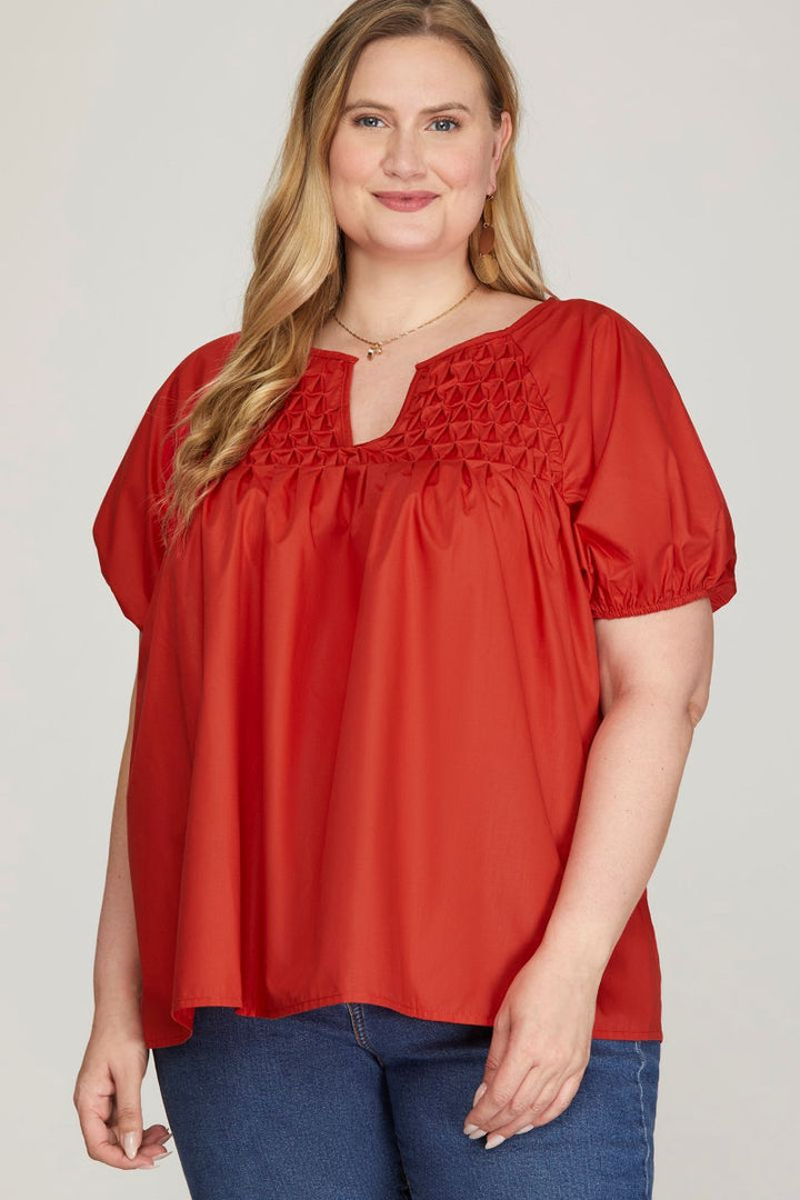 RED TEXTURED PLEATED V-NECK POPLIN PLUS SIZE TOP