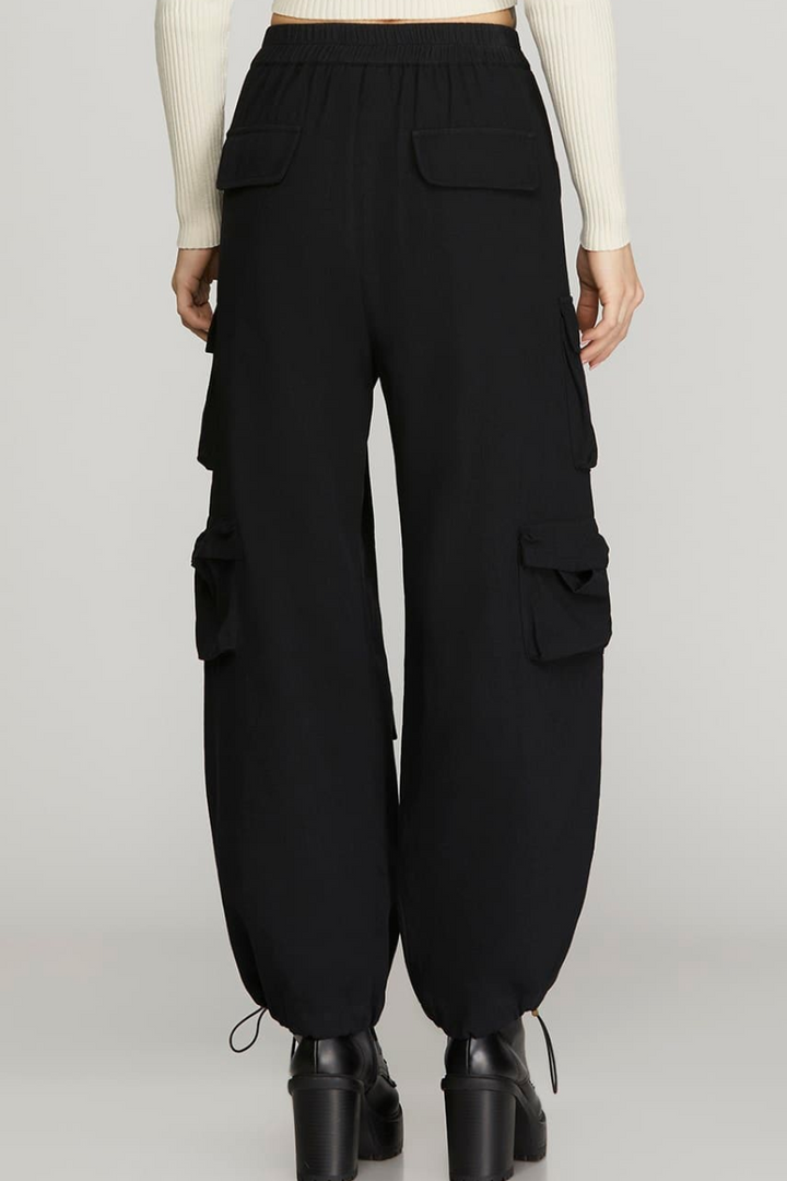 MULTI POCKET WIDE LEG CARGO PANTS-SKSY7007