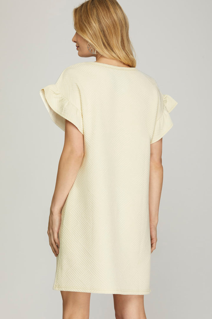 RUFFLED SLEEVE QUILTED KNIT DRESS WITH SIDE POCKET-SKSY7072