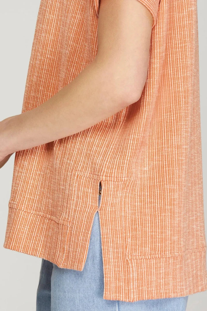 DROP SHOULDER SHORT SLEEVE RIBBED KNIT TOP*