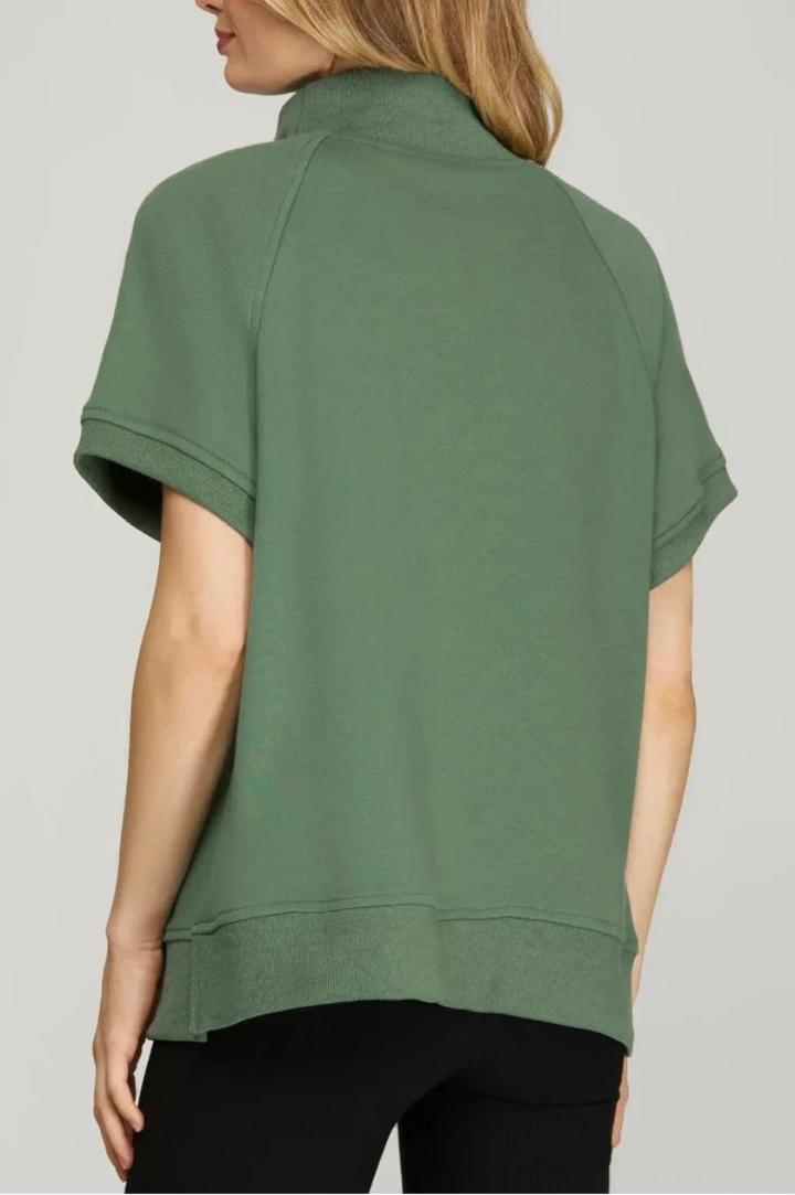 SHORT SLEEVE HALF ZIP FRENCH TERRY TOP