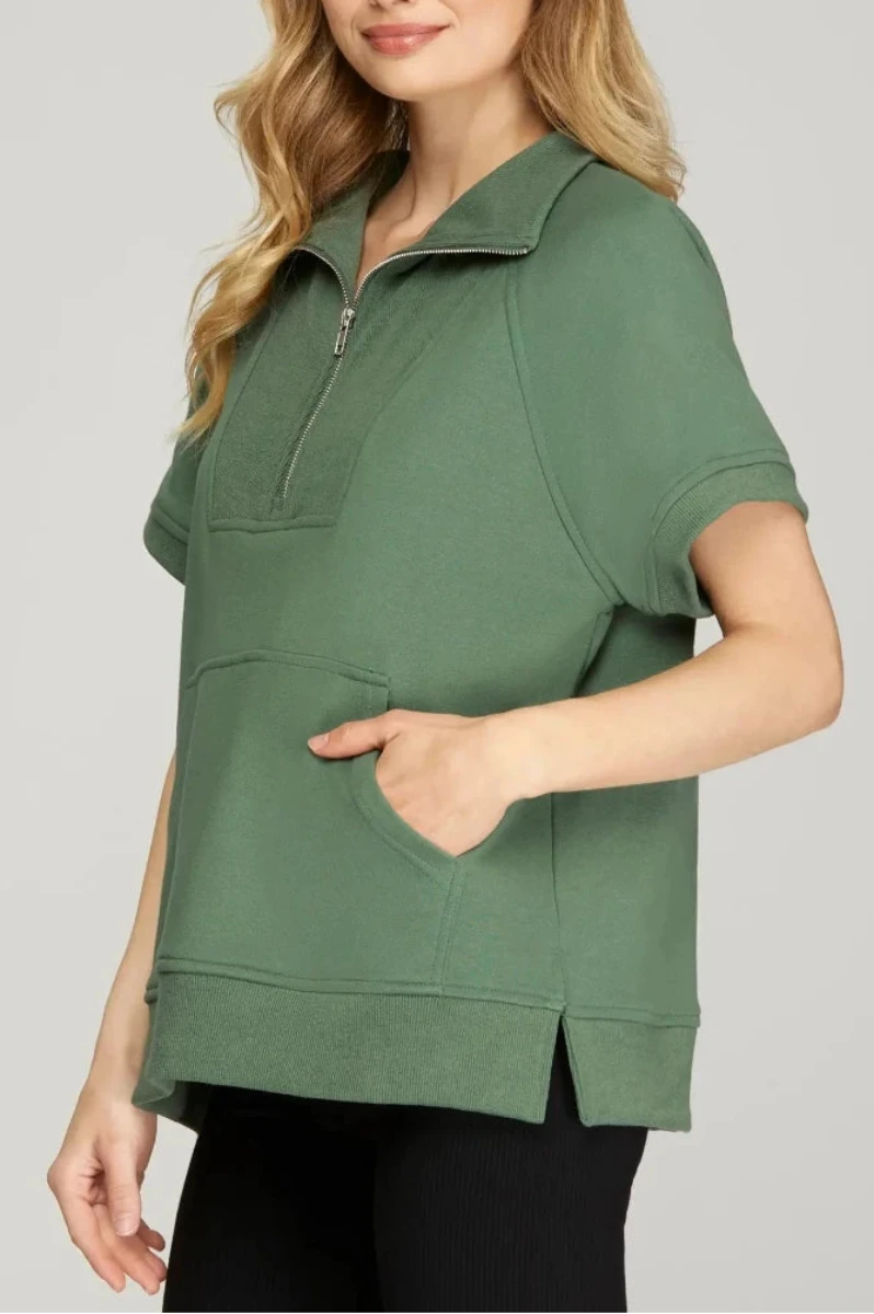 SHORT SLEEVE HALF ZIP FRENCH TERRY TOP