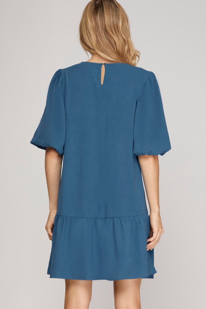 BALLOON SLEEVE SMOCKED WOVEN DRESS WITH SIDE POCKETS