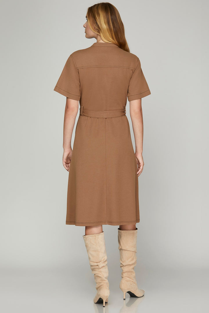 SHORT SLEEVE KNIT BUTTON DOWN MIDI DRESS WITH STITCHING DETAIL AND POCKETS