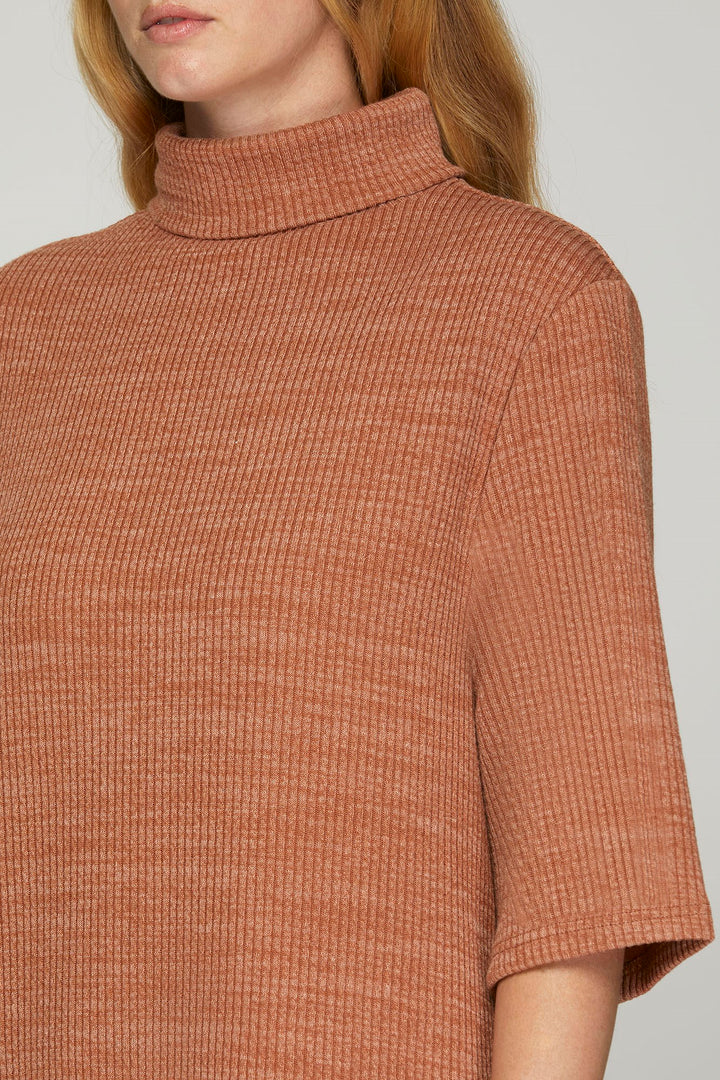 HALF SLEEVE TURTLE NECK KNIT DRESS WITH POCKETS