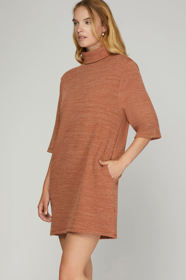 HALF SLEEVE TURTLE NECK KNIT DRESS WITH POCKETS