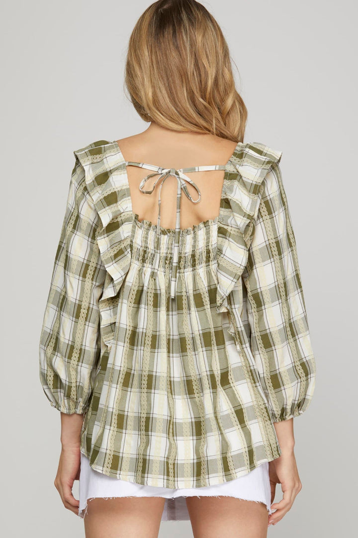 3/4 SLEEVE PLAID RUFFLED SMOCKED PEASANT TOP SKSY7955