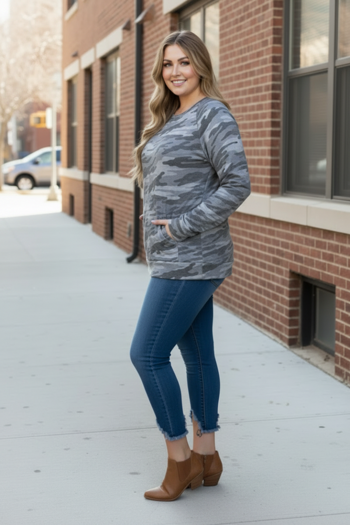 MILITARY PRINT PULLOVER PLUS SIZE TOP T7571PLB -