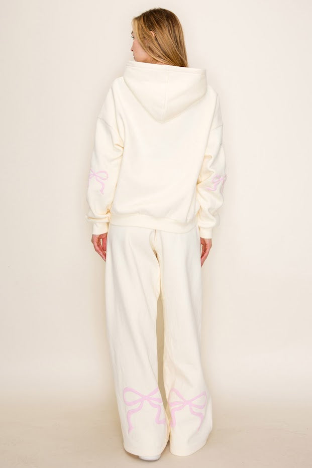 LONG SLEEVE SOLID KNIT SWEATER WITH HOODIE WBPT10074