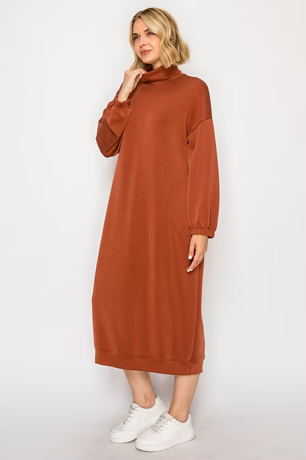 EFFORTLESSLY CHIC LOUNGE DRESS