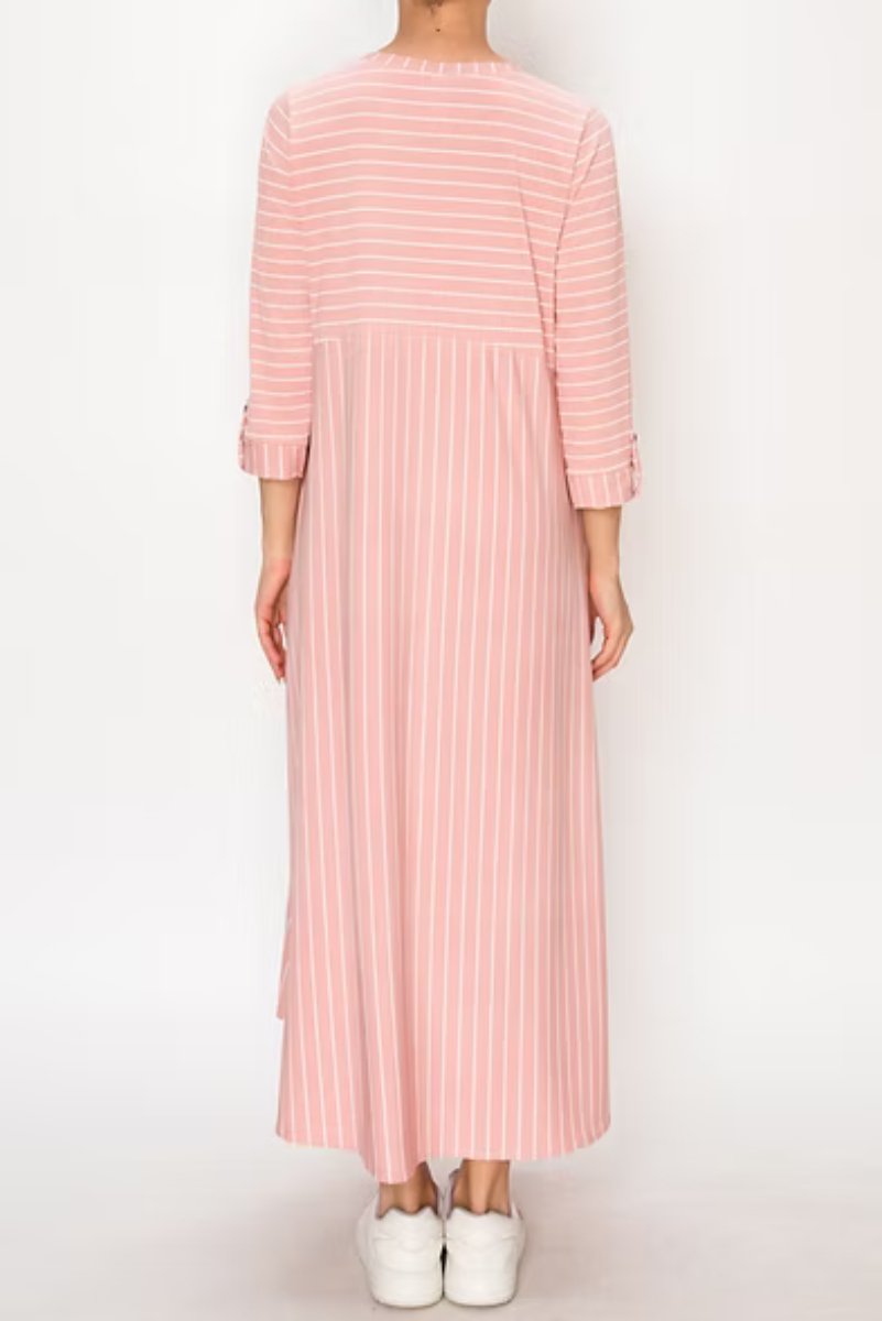 MODEST PLUS SIZE MIDI DRESS FEATURING WHITE VERTICAL STRIPES
