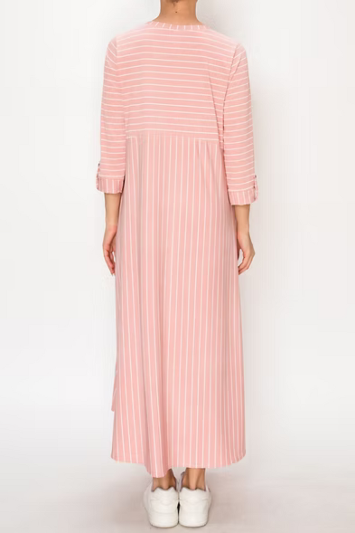 MODEST PLUS SIZE MIDI DRESS FEATURING WHITE VERTICAL STRIPES
