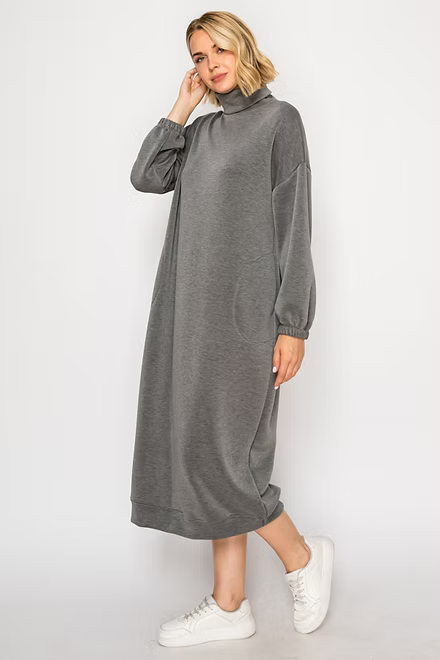 EFFORTLESSLY CHIC LOUNGE DRESS