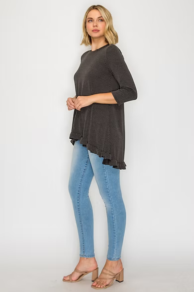 PLUS SIZE TEXTURED 3/4 SLEEVES HI-LO TUNIC TOP