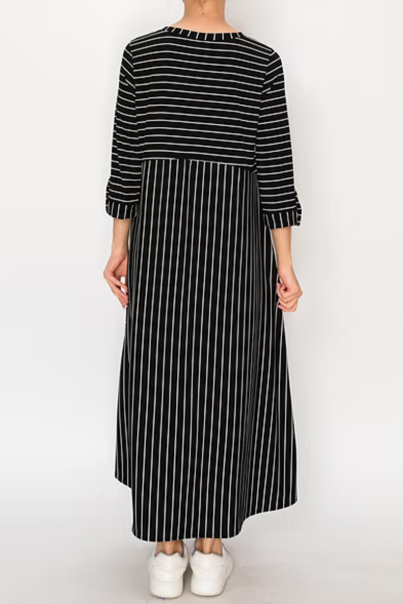 MODEST PLUS SIZE MIDI DRESS FEATURING WHITE VERTICAL STRIPES