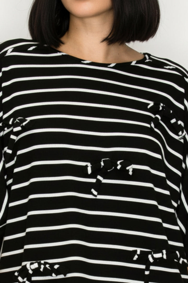 PLUS SIZE STRIPE FRONT BOW ACCENT TUNIC TOP SHB5990