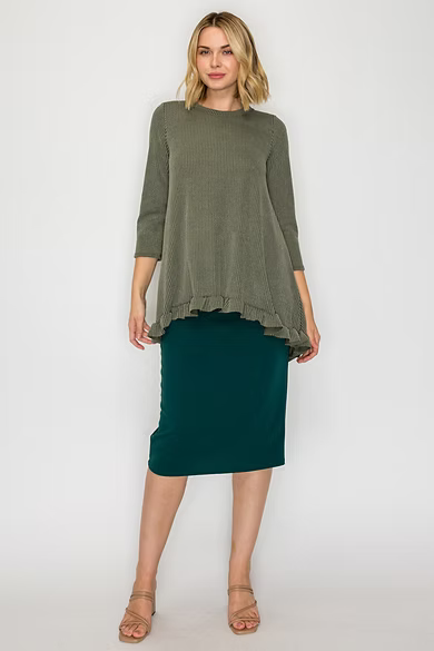 PLUS SIZE TEXTURED 3/4 SLEEVES HI-LO TUNIC TOP