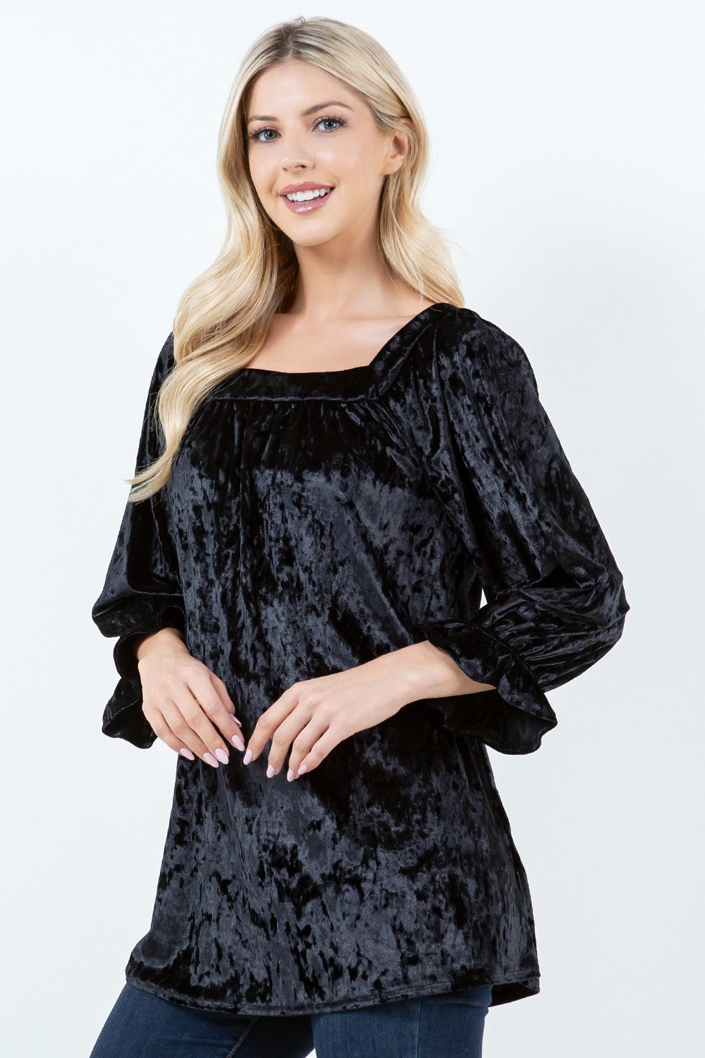 BLACK RUFFLED SLEEVE VELVET TUNIC TOP