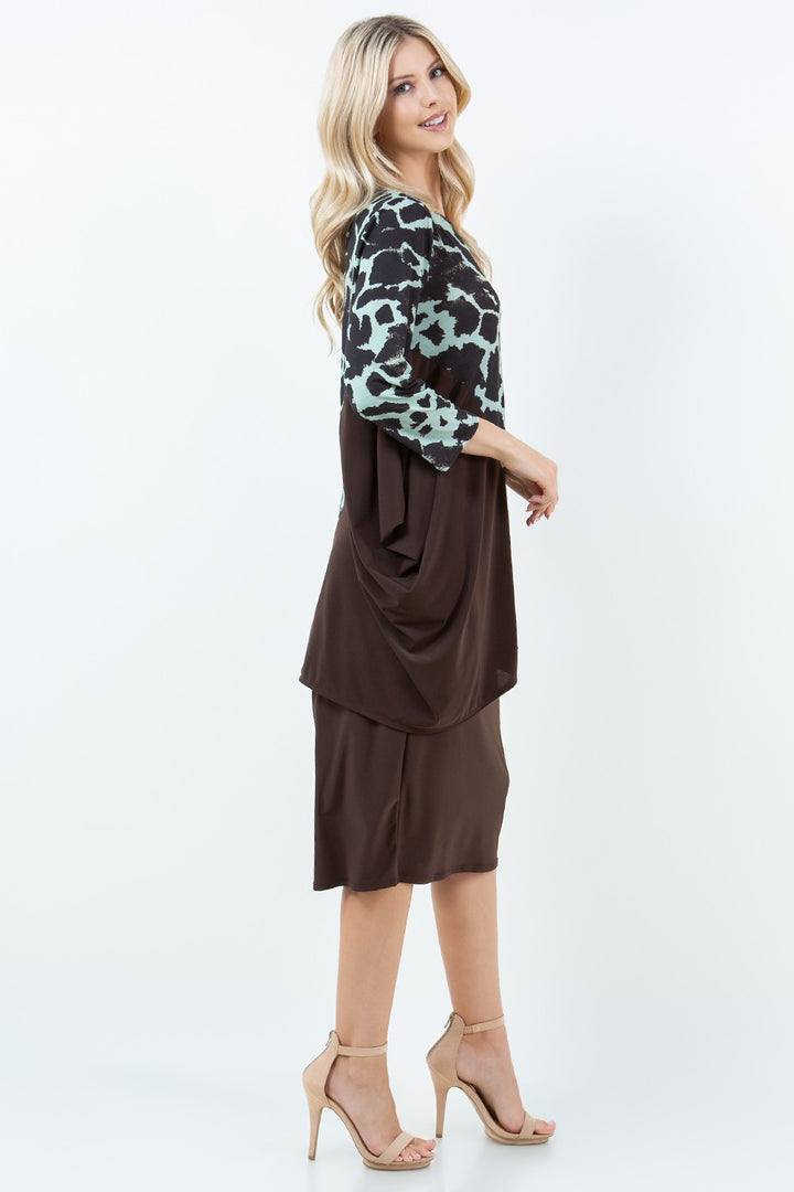 BROWN 3/4 SLEEVES ASYMMETRICL CONTRAST TUNIC TOP