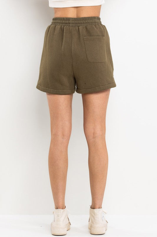 OLIVE QUILTED SHORTS BIC608031