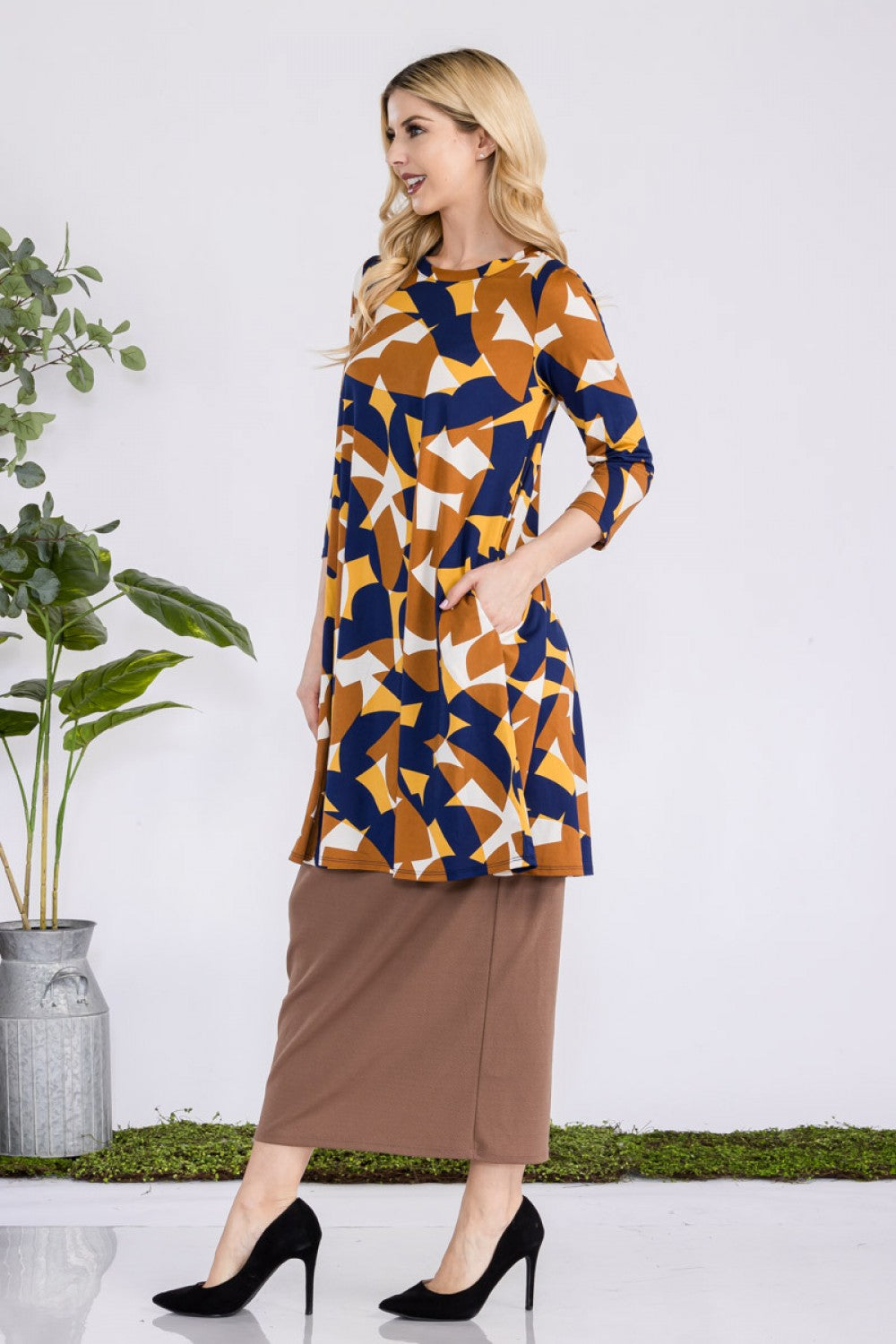 NAVY MULTICOLOR MIDI-DRESS WITH POCKETS