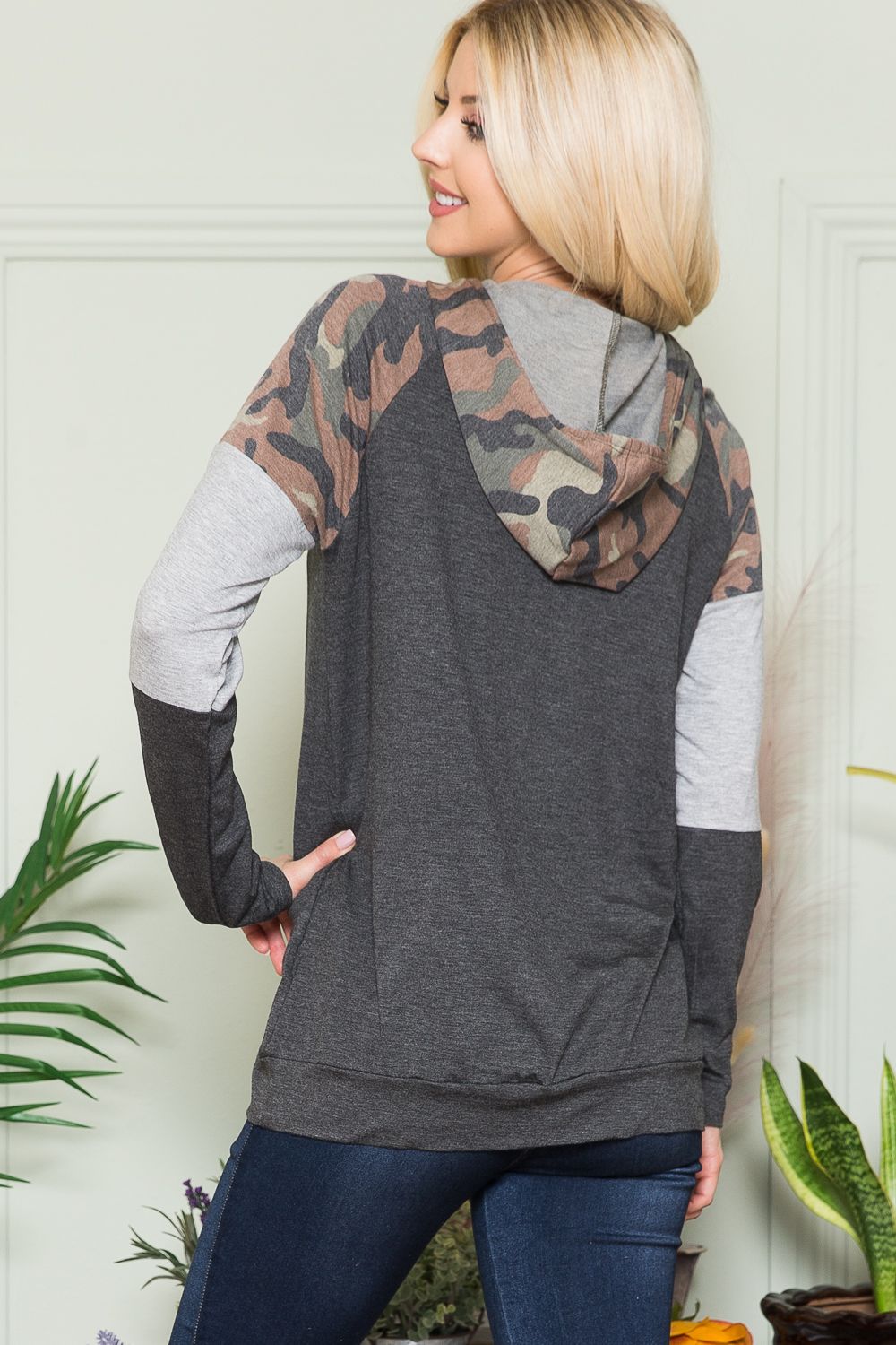 CHARCOAL PLUS CAMO AND COLOR BLOCK CONTRAST HOODY-CLCT33668B-PL