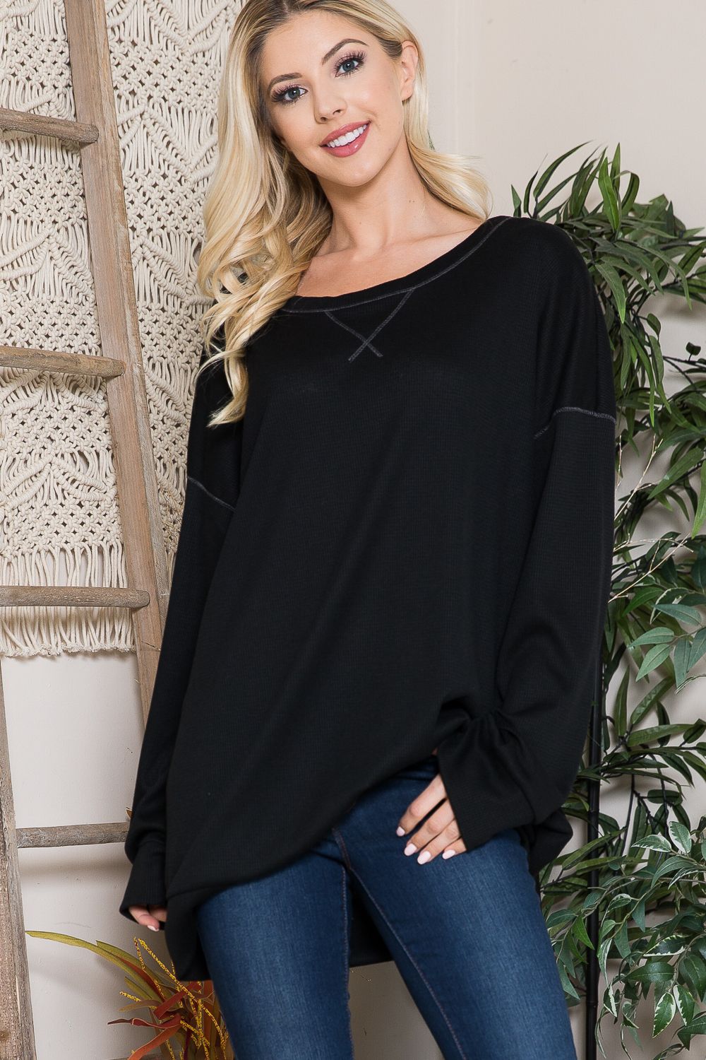 BLACK OVERSIZED THERMO ROUND NECK TUNIC