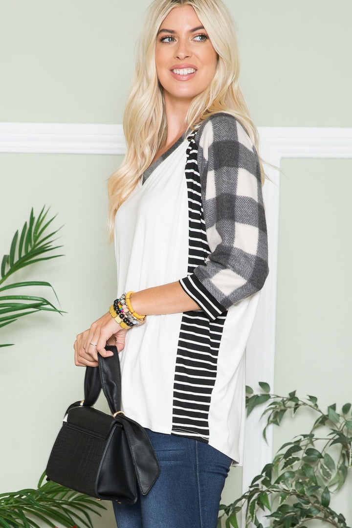 IVORY/CHARCOAL PLAID AND STRIPE CONTRAST DETAIL V-NECK TOP