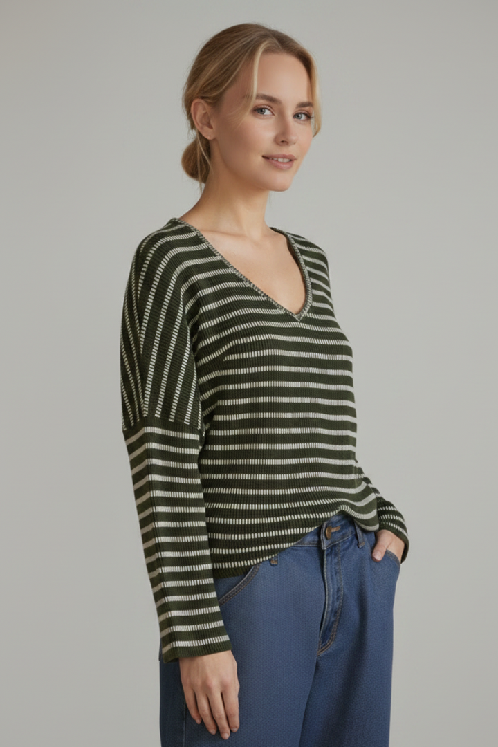 PLUS SIZE STRIPE DOLMAN SLEEVE KNIT SWEATER TOP HMET6943