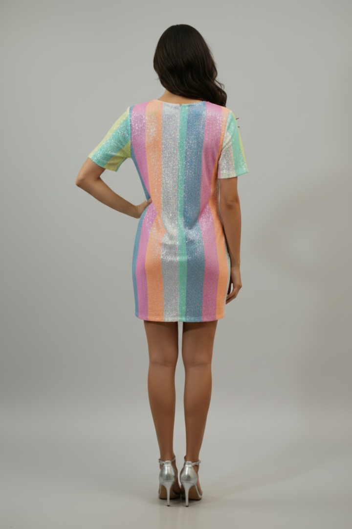 SEQUINS MULTICOLOR SHORT SLEEVE DRESS. D3584