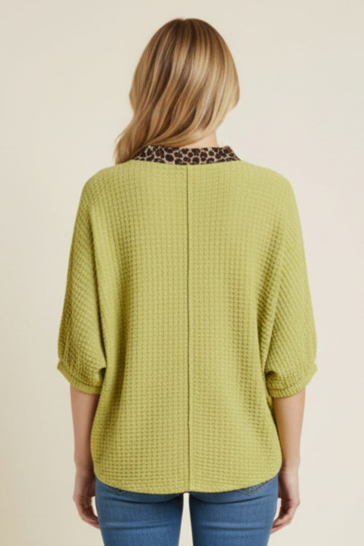 MANDARIN COLLAR ANIMAL PRINT CONTRAST TOP HMET8102