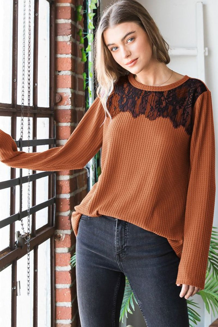SOLID WAFFLE KNIT ROUND NECK LACE DETAILED PLUS SIZE TOP