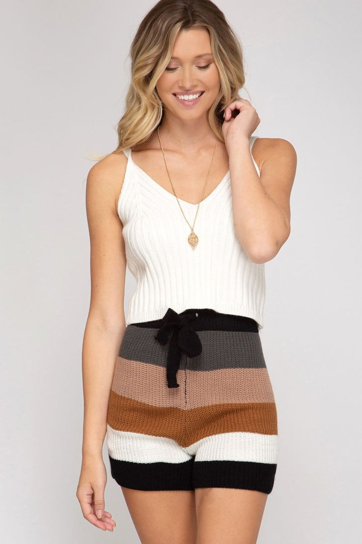 COLOR BLOCK KNIT  SHORTS