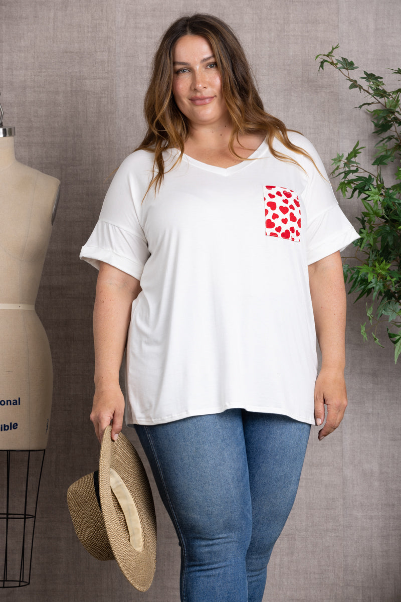 WHITE HEARTS PATCH POCKET PLUS SIZE TOP T6569