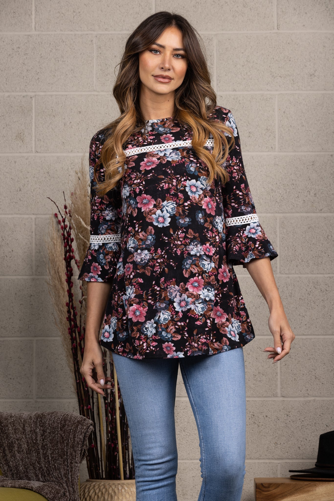 FLORAL PRINT LACE DETAILED BELL LONG SLEEVES TOP