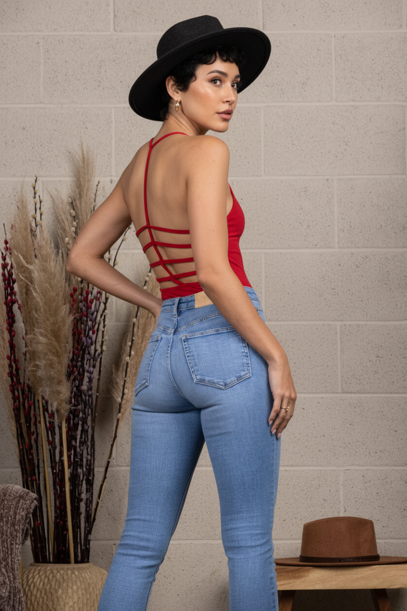 RIBBED SPAGHETTI CUT-OUT BACK BODYSUIT HQ6519